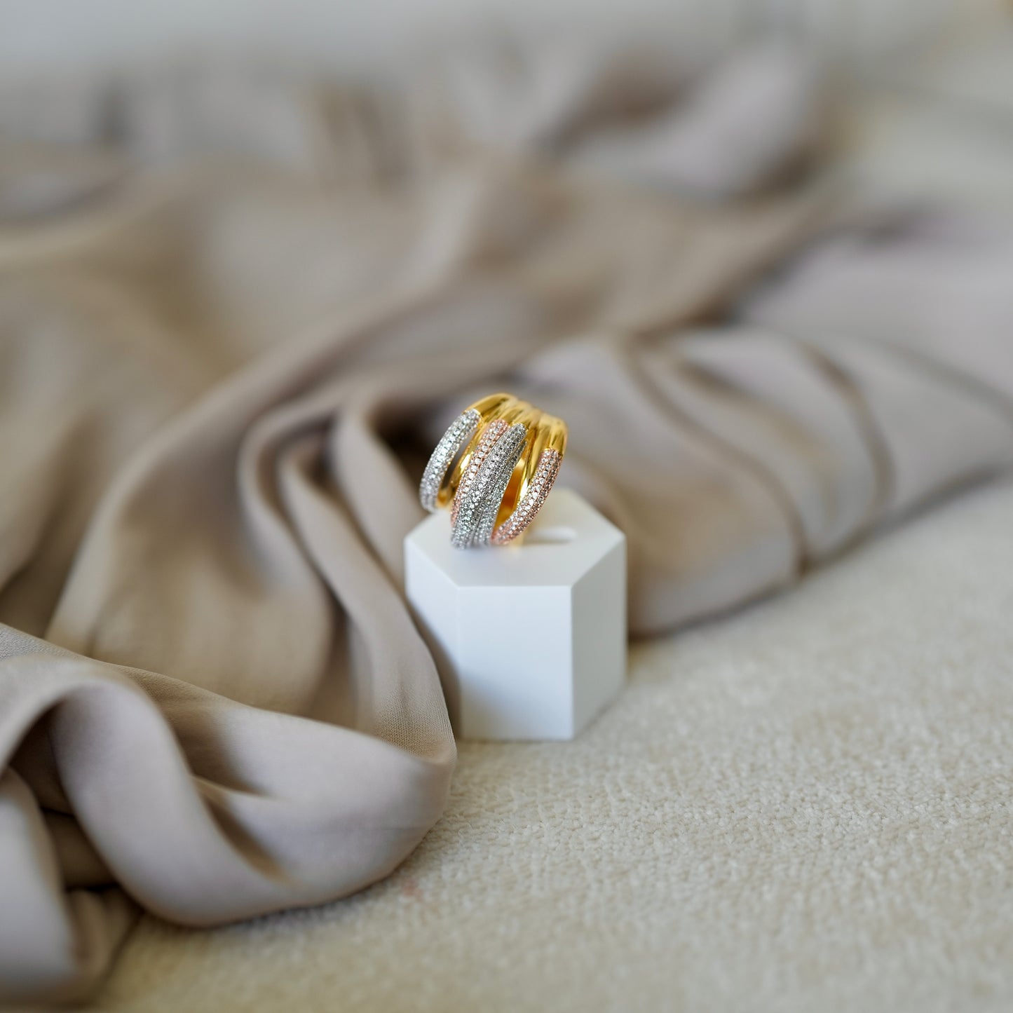 LE GRAND BIJOU RING