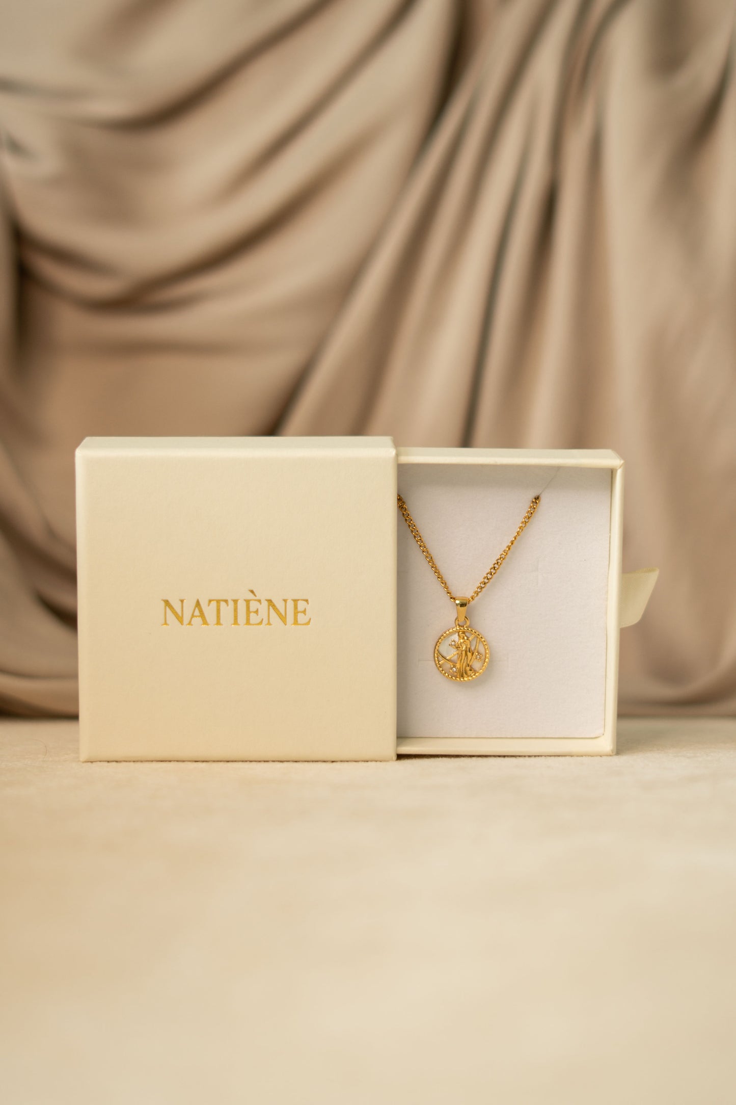 ZODIAC SIGN COLLECTION - Aries