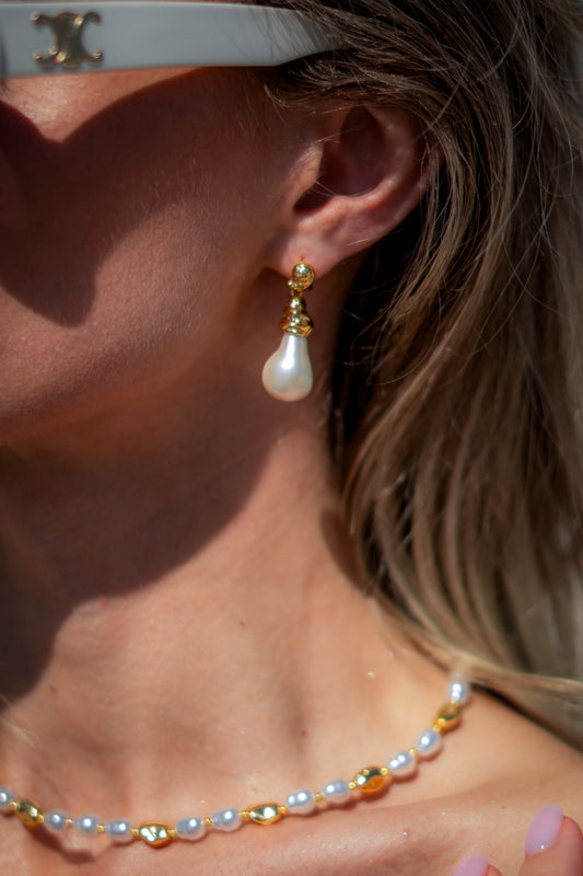 SIREN DROP PEARL EARRINGS